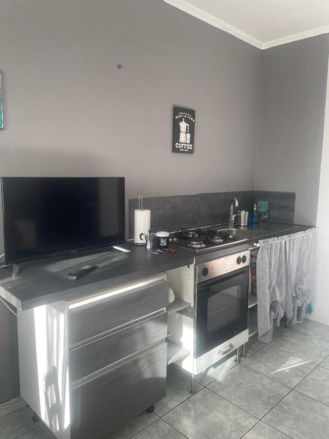 Airport Apartment Happyhouse Fiumicino Zewnętrze zdjęcie